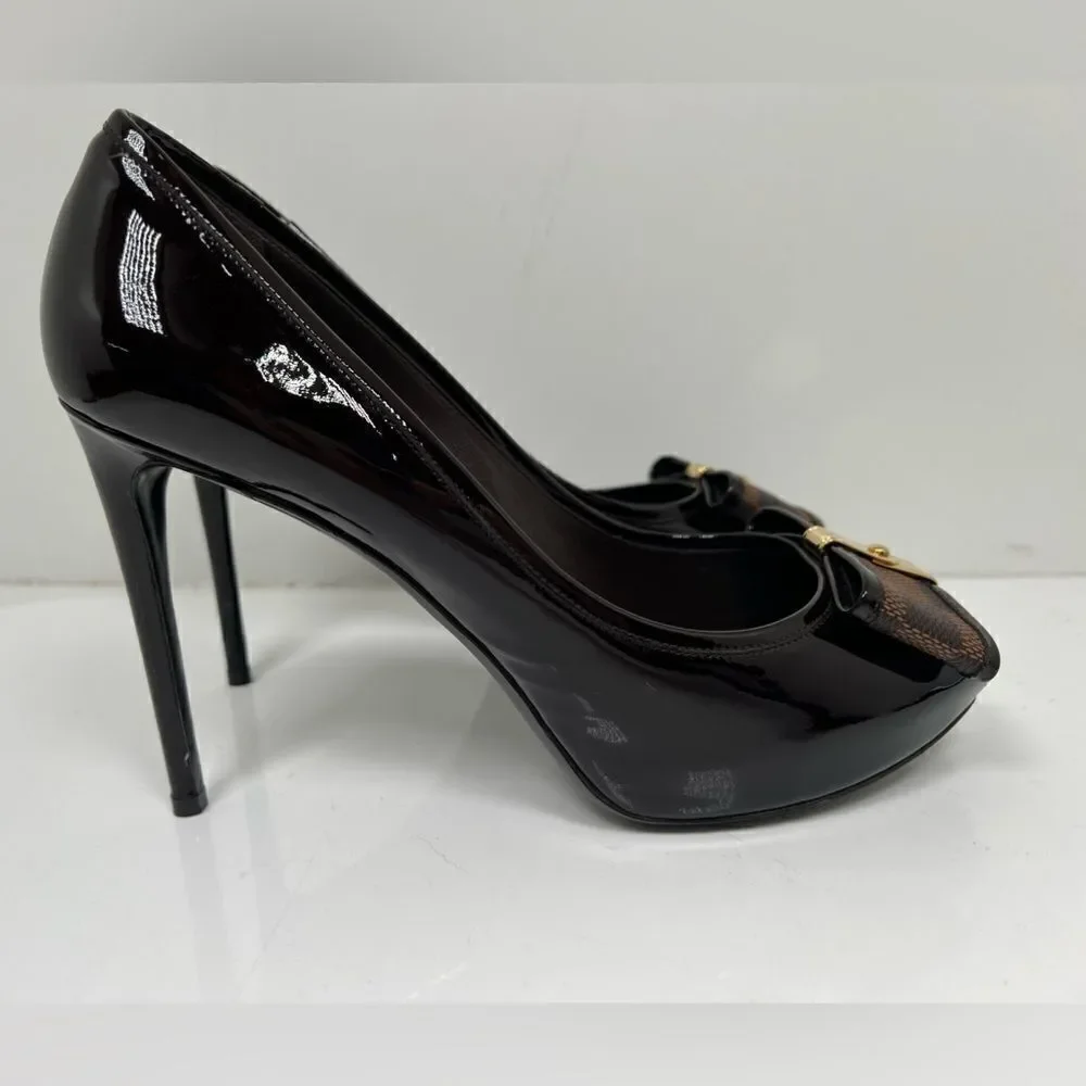 Louis Vuitton Brown Patent Leather Valentine Peep Toe Pumps Size 41